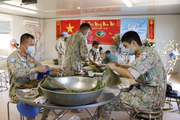 Các chiến sĩ mũ nồi xanh áo trắng Việt Nam chuẩn bị đón Tết thứ hai ở cộng hòa Nam Sudan